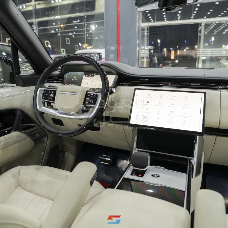 2026 لاند روفر رينج روفر اوتوبيوغرافي