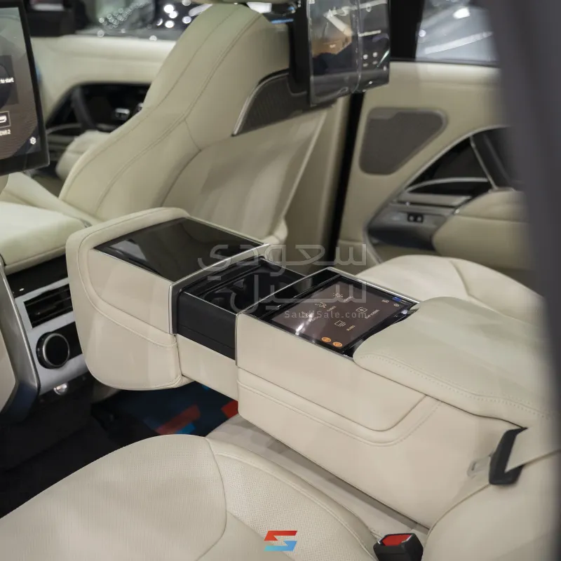 2026 لاند روفر رينج روفر اوتوبيوغرافي