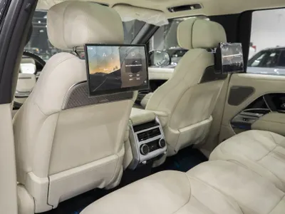 2026 لاند روفر رينج روفر اوتوبيوغرافي