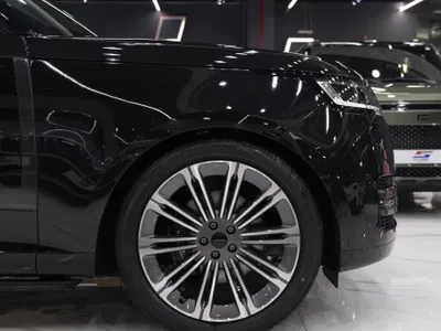 2026 لاند روفر رينج روفر اوتوبيوغرافي