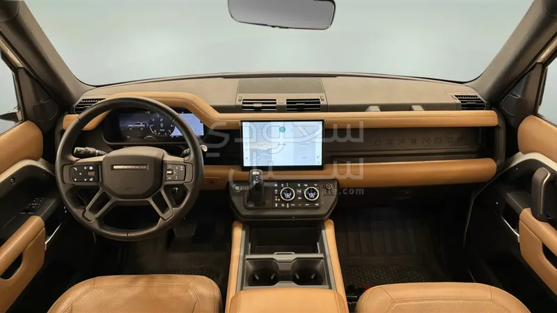 2025 لاند روفر ديفيندر 90