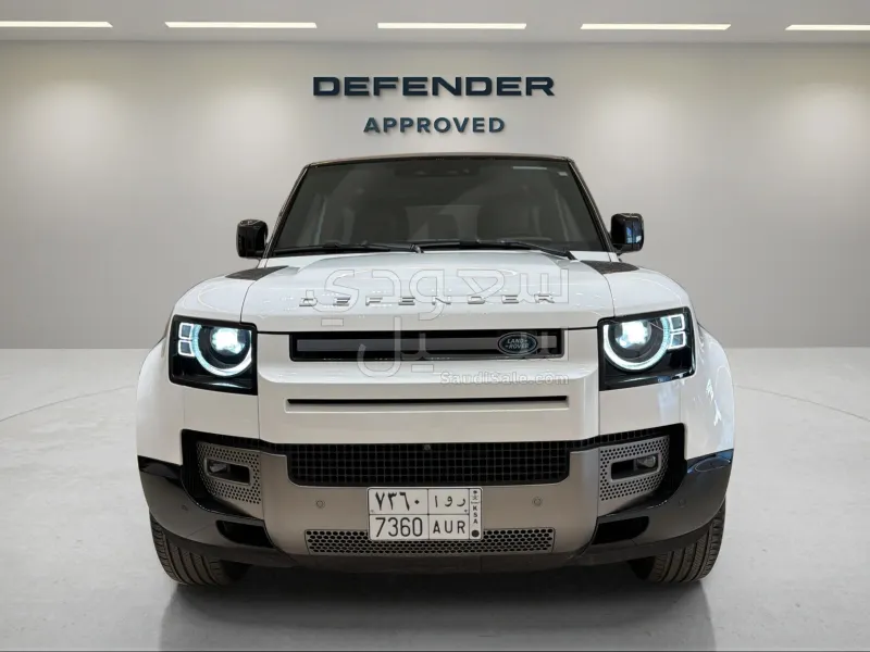 2025 لاند روفر ديفيندر 90