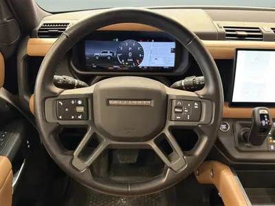 2025 لاند روفر ديفيندر 90