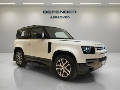 2025 لاند روفر ديفيندر 90