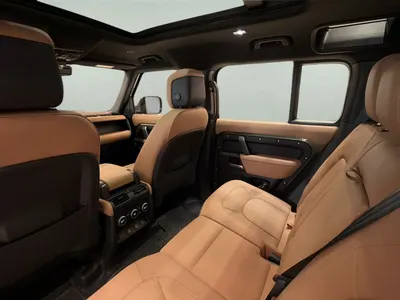 2026 لاند روفر ديفيندر اكس 110