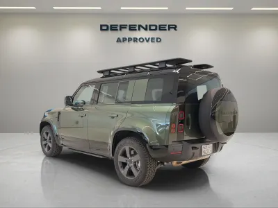 2026 لاند روفر ديفيندر اكس 110