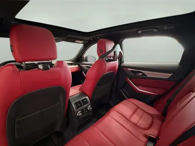 2024 جاكوار اف-بيس ار دايناميك