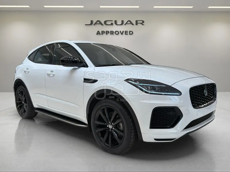 2024 جاكوار اي-بيس