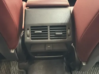 2024 جاكوار اي-بيس