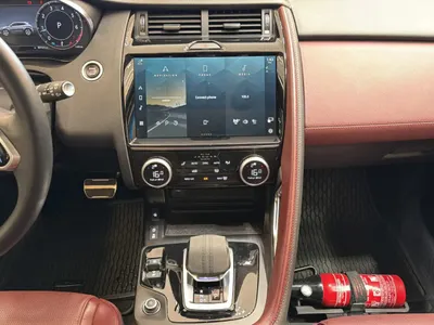 2024 جاكوار اي-بيس