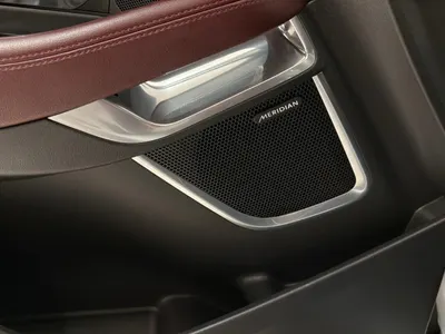 2024 جاكوار اي-بيس