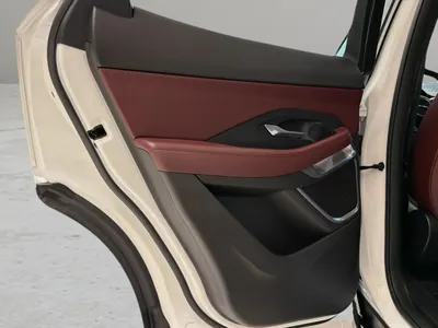 2024 جاكوار اي-بيس