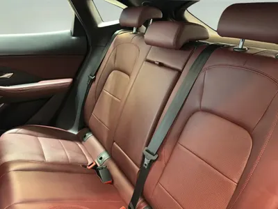 2024 جاكوار اي-بيس