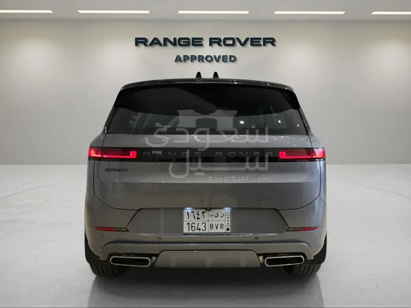2025 لاند روفر رينج روفر سبورت اس اي
