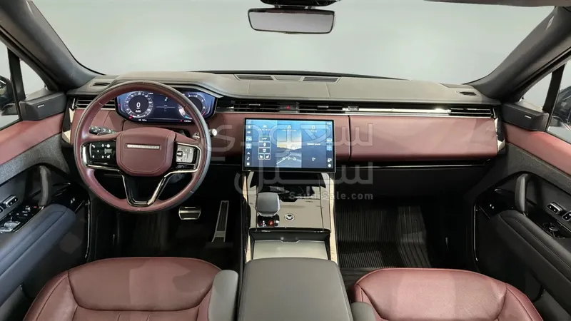 2025 لاند روفر رينج روفر سبورت اس اي