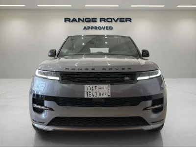 2025 لاند روفر رينج روفر سبورت اس اي