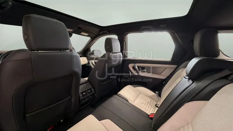 2025 لاند روفر ديسكفري سبورت