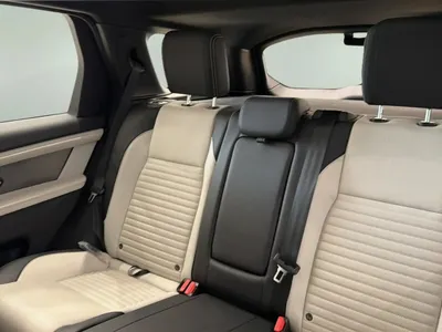 2025 لاند روفر ديسكفري سبورت