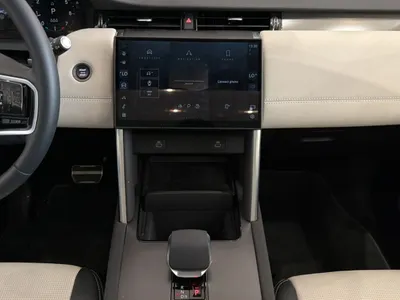 2025 لاند روفر ديسكفري سبورت