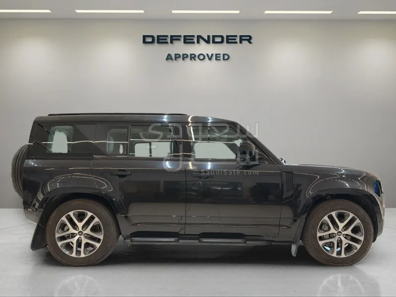 2025 لاند روفر ديفيندر اكس 110
