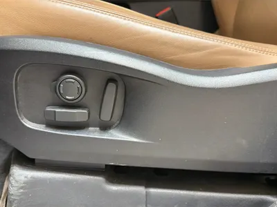 2025 لاند روفر ديفيندر اكس 110