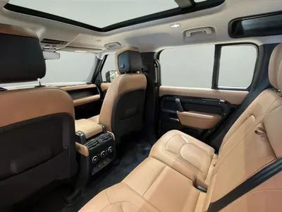 2025 لاند روفر ديفيندر اكس 110