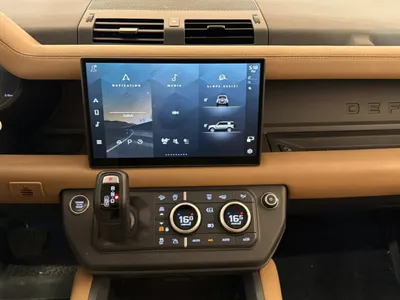 2025 لاند روفر ديفيندر اكس 110