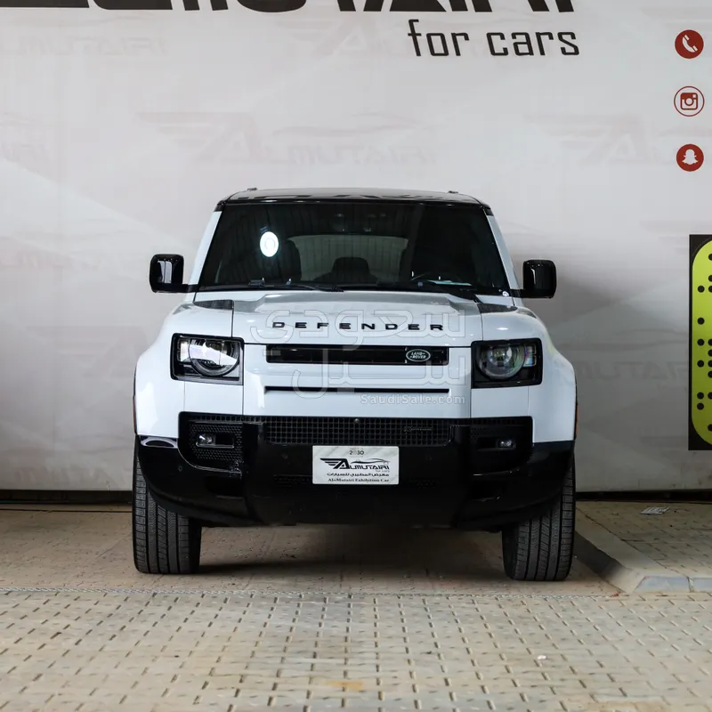 2022 لاند روفر ديفيندر اس اي
