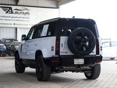 2022 لاند روفر ديفيندر اس اي