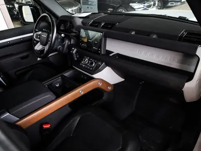 2022 لاند روفر ديفيندر اس اي