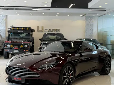 2020 استون مارتن دي بي 11