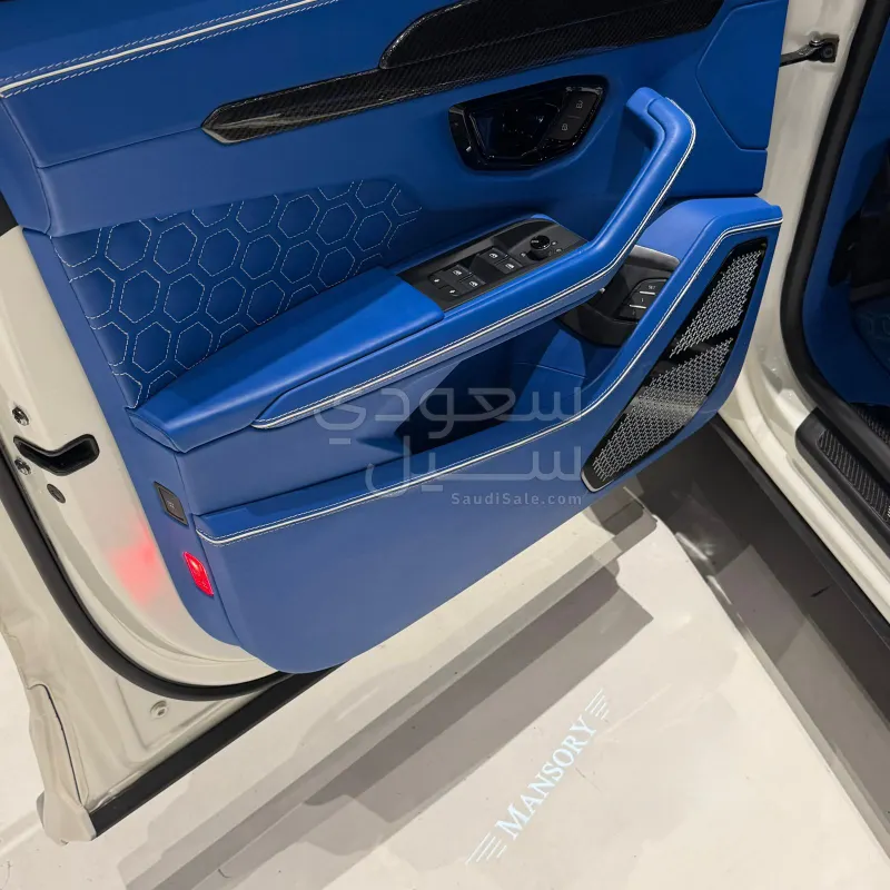 2021 لمبرجيني اوروس