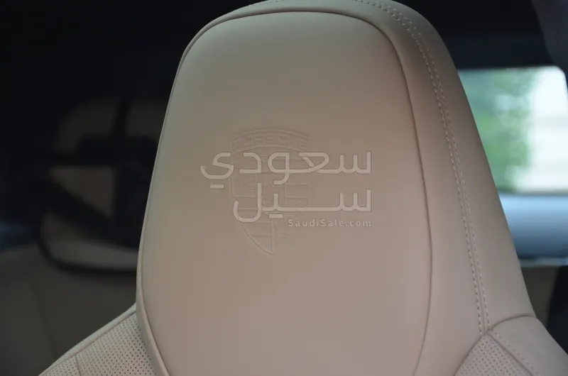 2020 بورش كايين اس