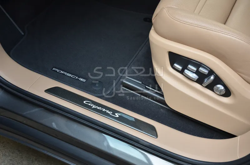 2020 بورش كايين اس