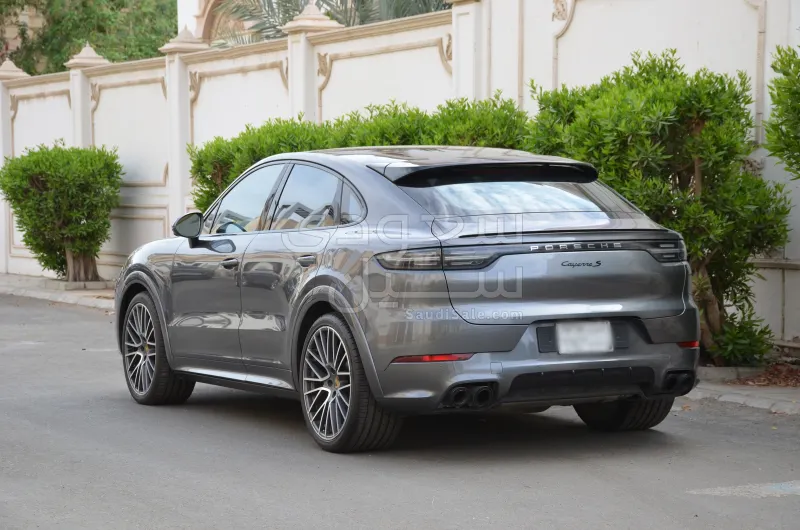 2020 بورش كايين اس