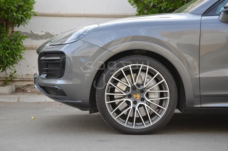 2020 بورش كايين اس