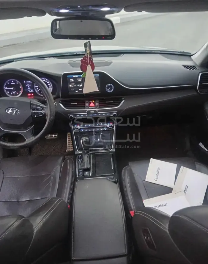 2018 هيونداي ازيرا سمارت