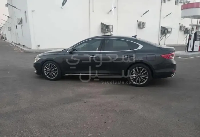 2018 هيونداي ازيرا سمارت