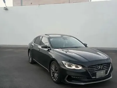 2018 هيونداي ازيرا سمارت