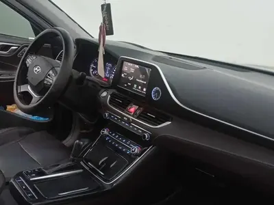 2018 هيونداي ازيرا سمارت