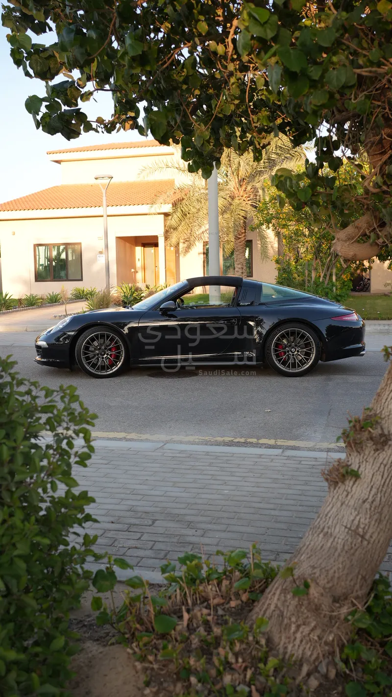 2015 بورش 911 تارجا 4 اس