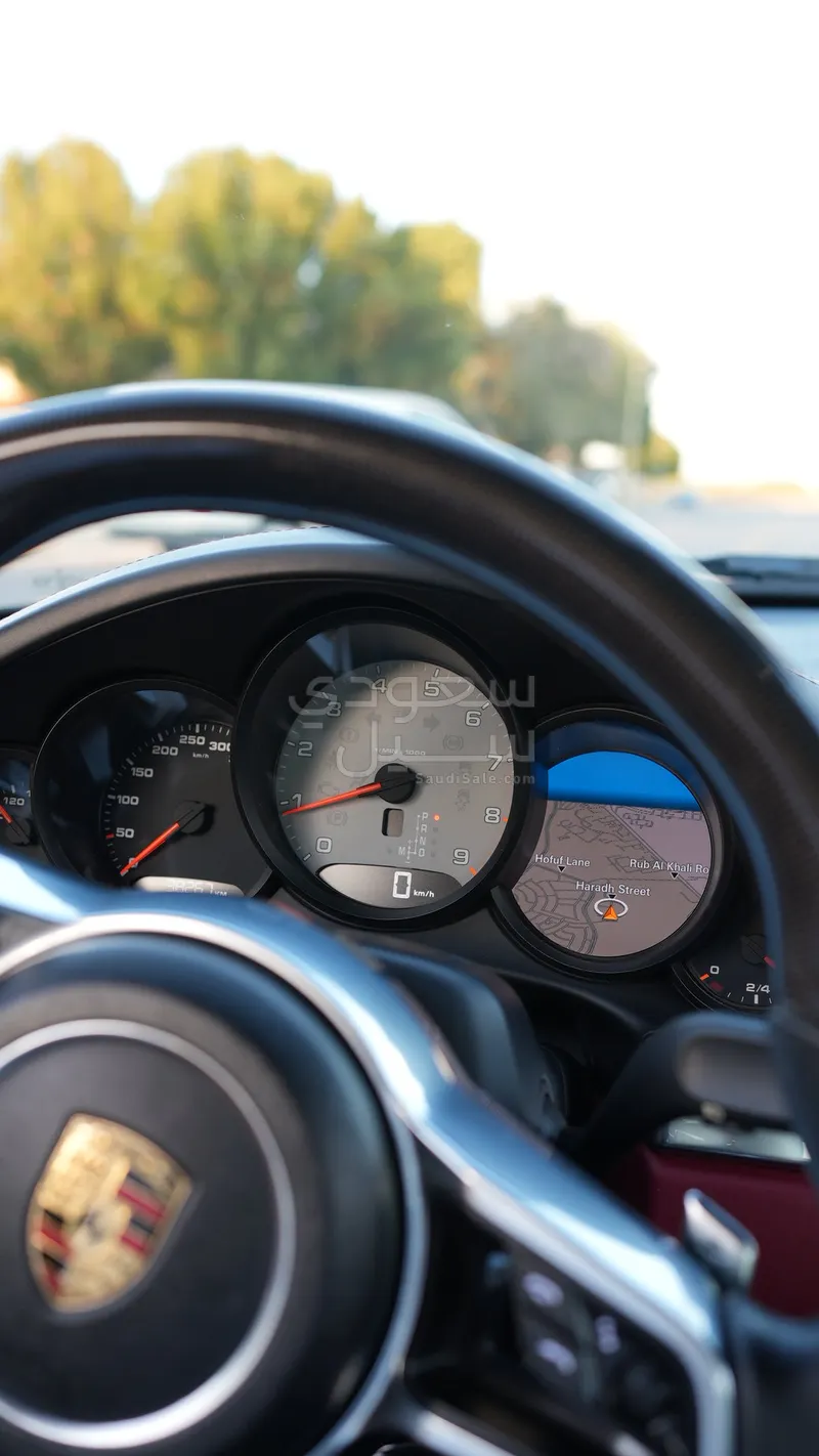 2015 بورش 911 تارجا 4 اس