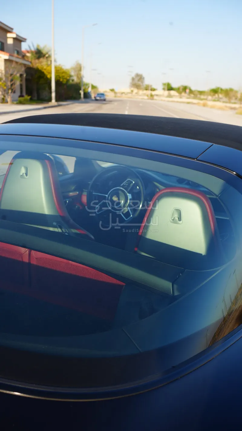 2015 بورش 911 تارجا 4 اس