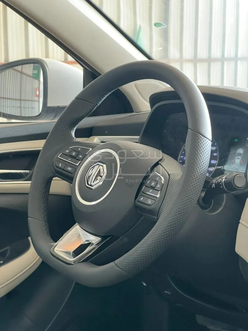 2024 ام جي ام جي 5