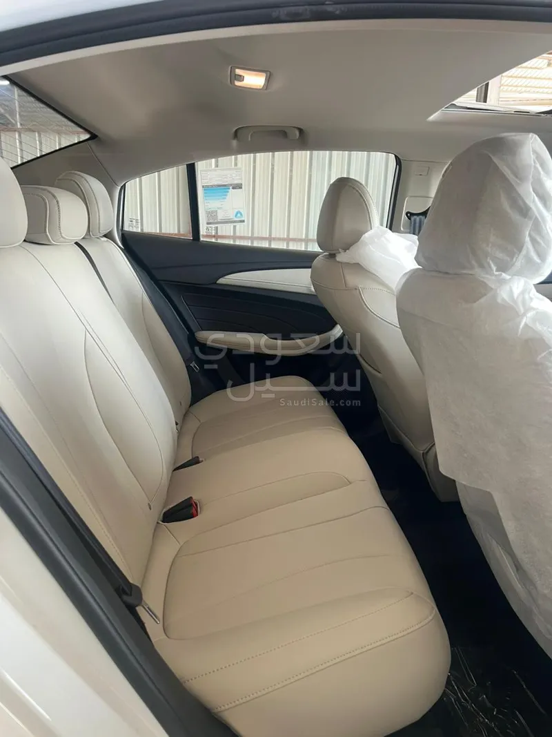 2024 ام جي ام جي 5