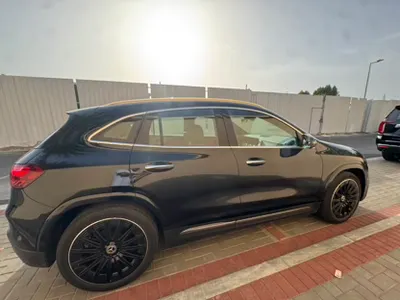 2025 مرسيدس - بنز جي إل أي 200