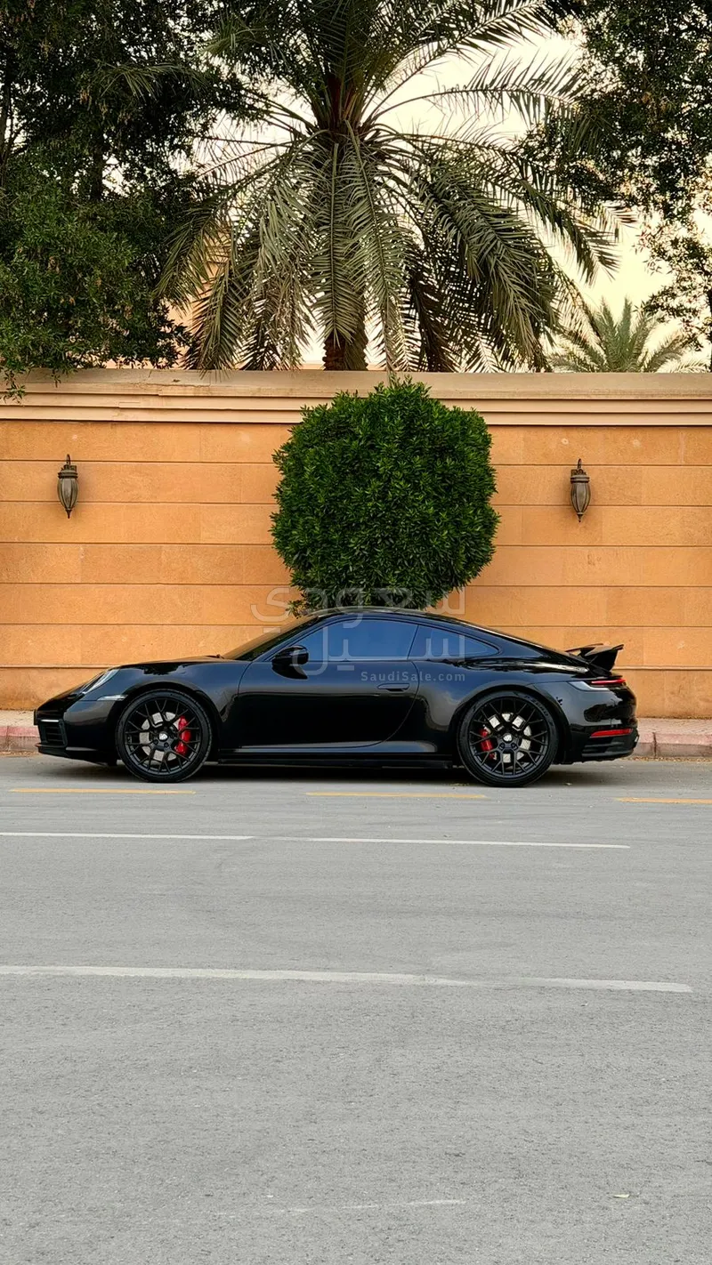 2020 بورش 911 كاريرا 4 اس