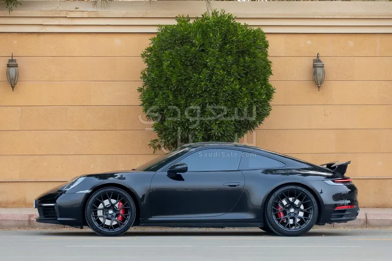 2020 بورش 911 كاريرا 4 اس