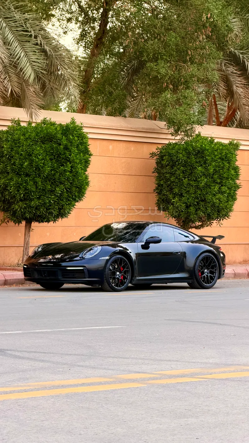 2020 بورش 911 كاريرا 4 اس