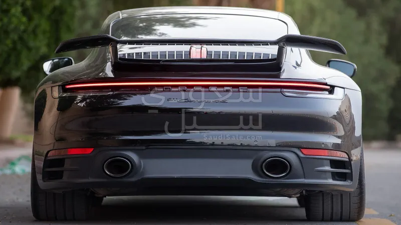 2020 بورش 911 كاريرا 4 اس